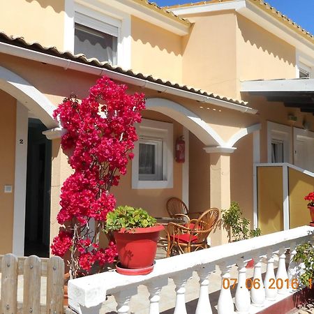 Villa Eleni Holidays Resort With Swimming Pool, ซีดารี ภายนอก รูปภาพ