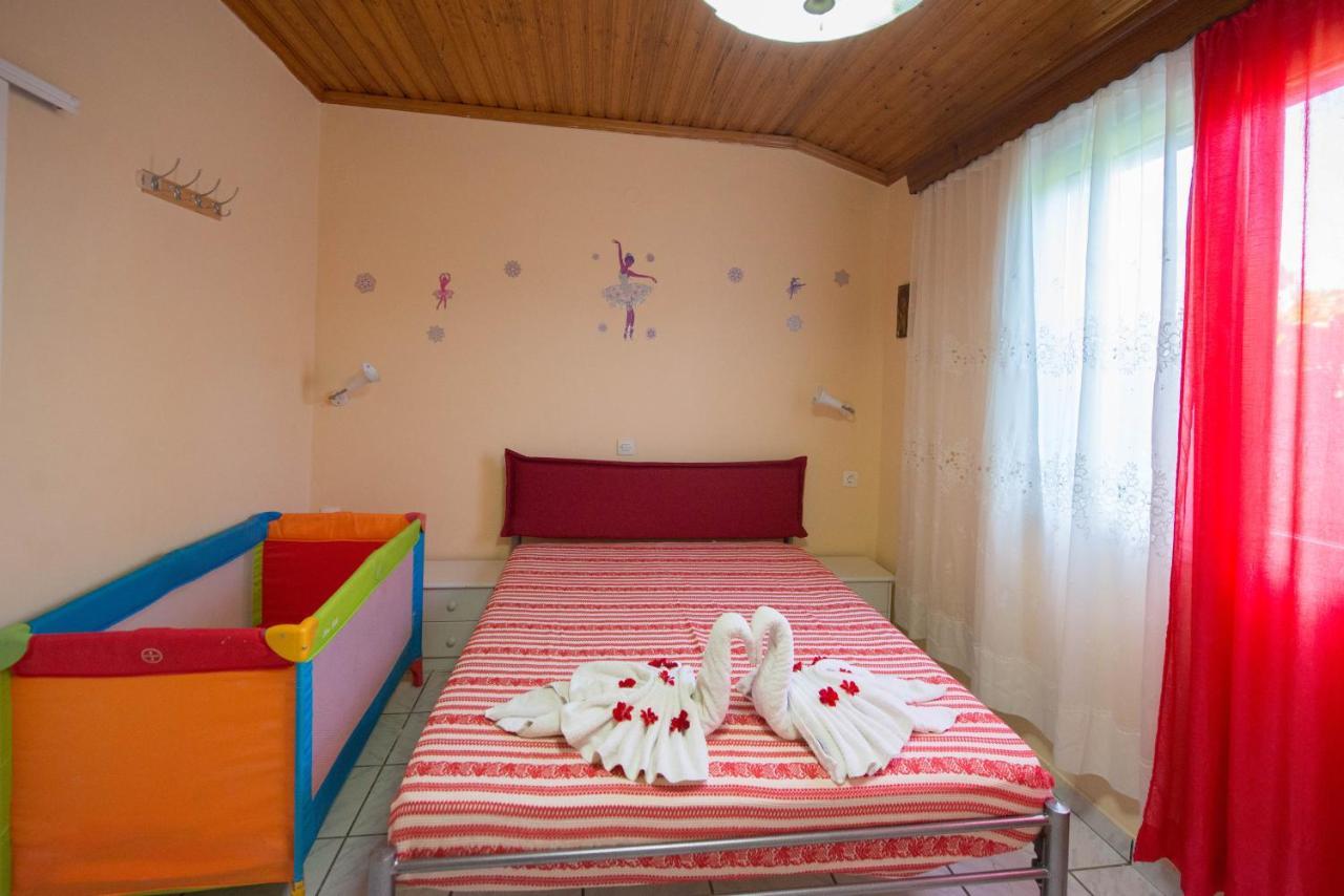 Villa Eleni Holidays Resort With Swimming Pool, ซีดารี ภายนอก รูปภาพ