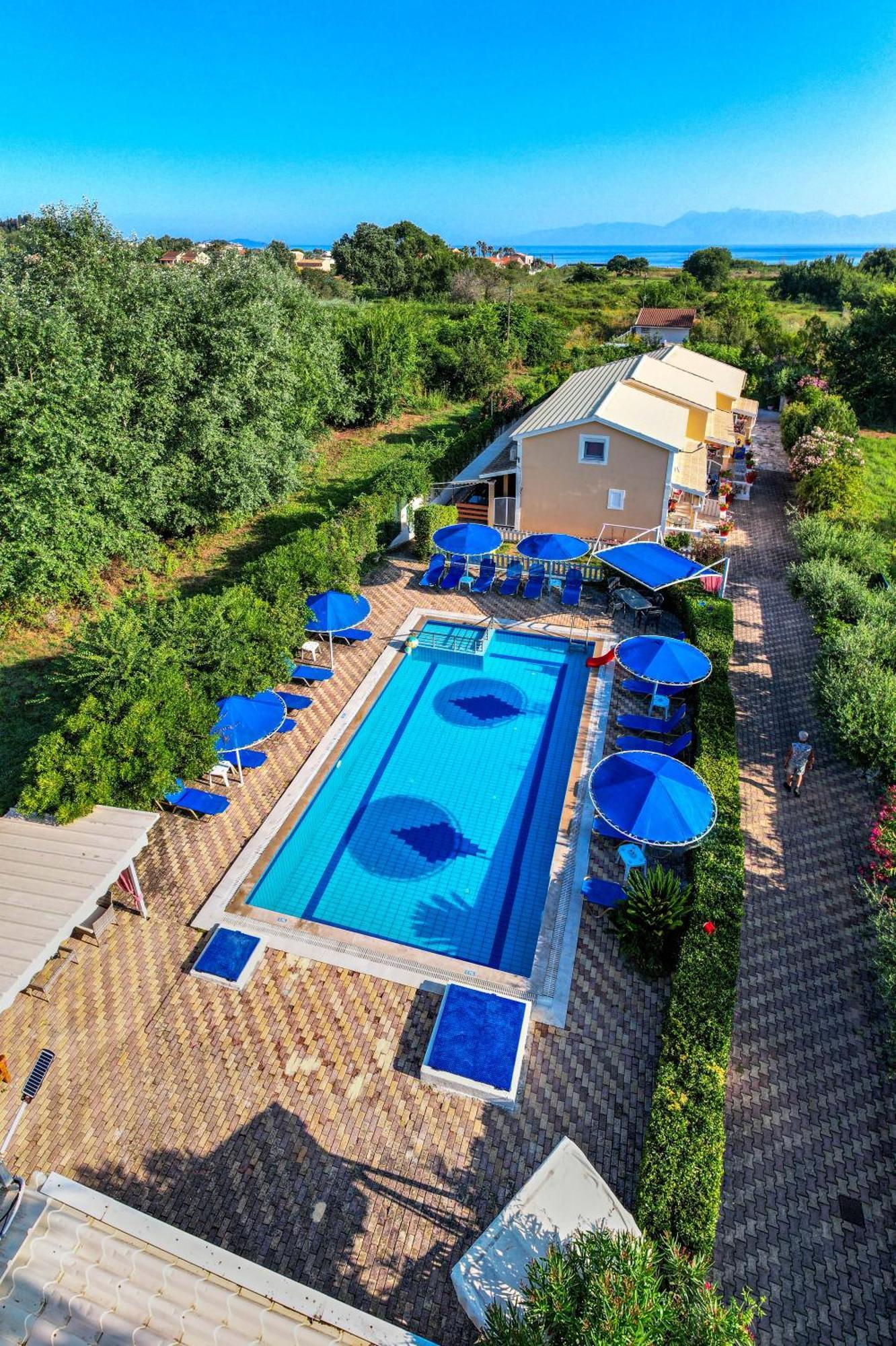 Villa Eleni Holidays Resort With Swimming Pool, ซีดารี ภายนอก รูปภาพ