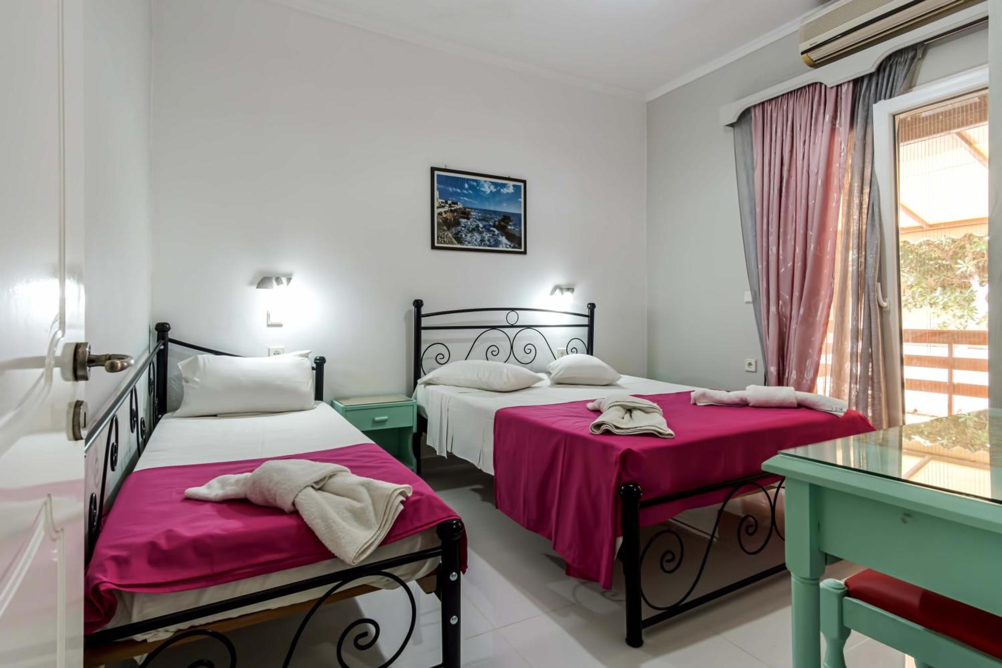 Villa Eleni Holidays Resort With Swimming Pool, ซีดารี ภายนอก รูปภาพ